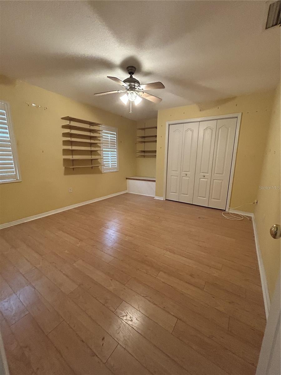 Guest bedroom 2