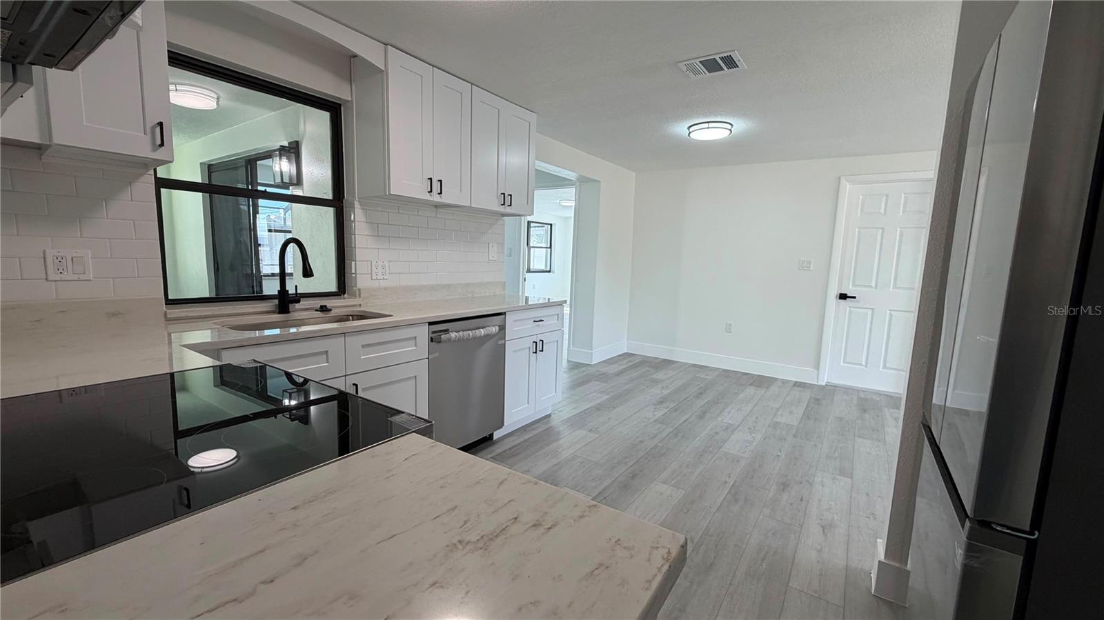 Kitchen 4