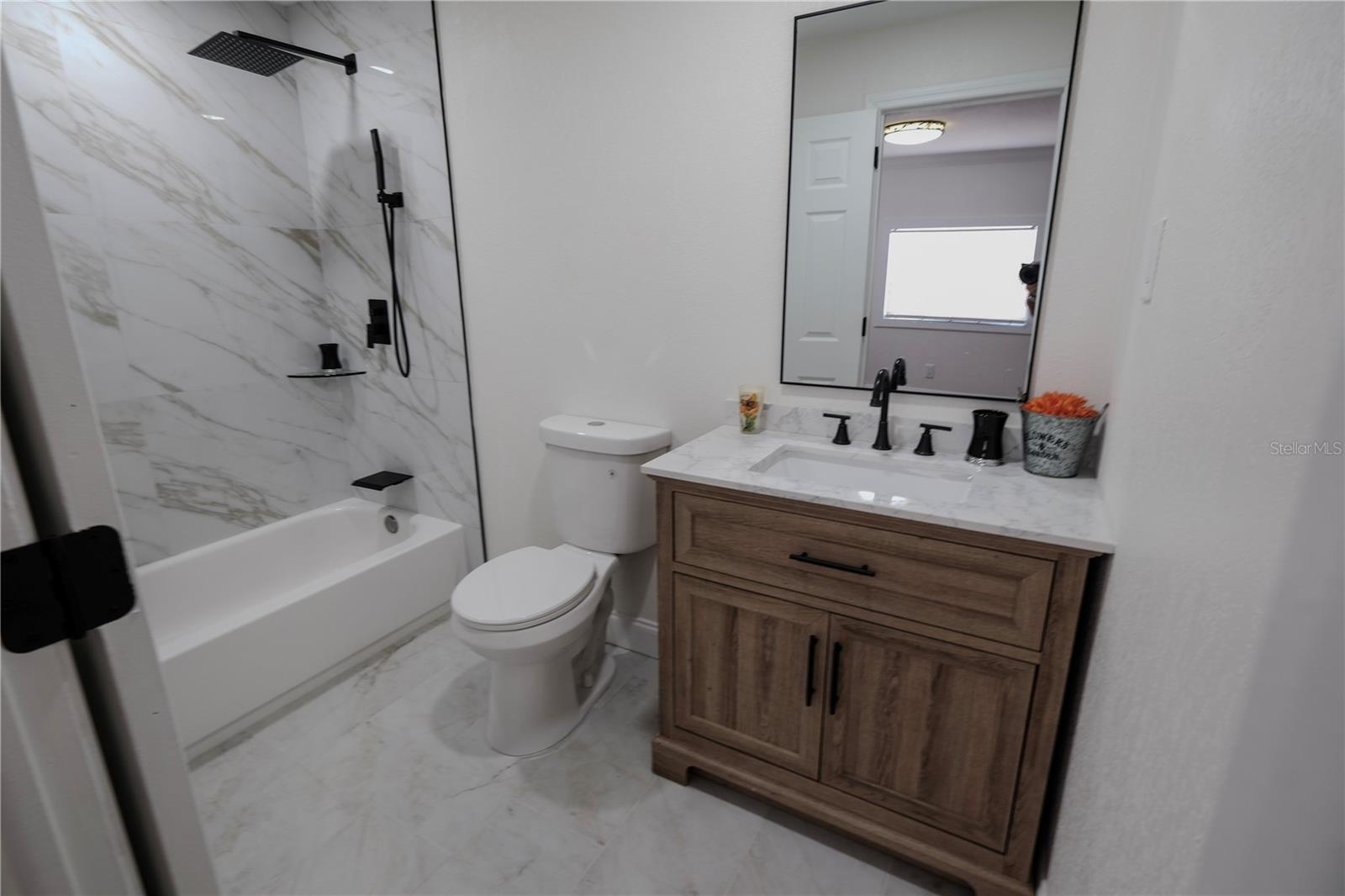 2nd Ensuite Bath