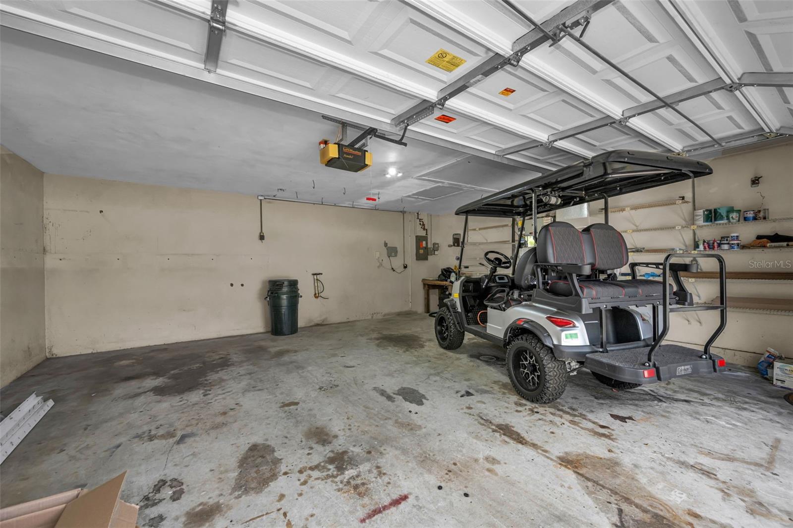 garage