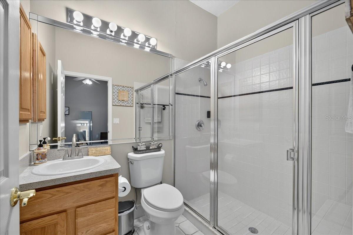 4th bedroom en-suite