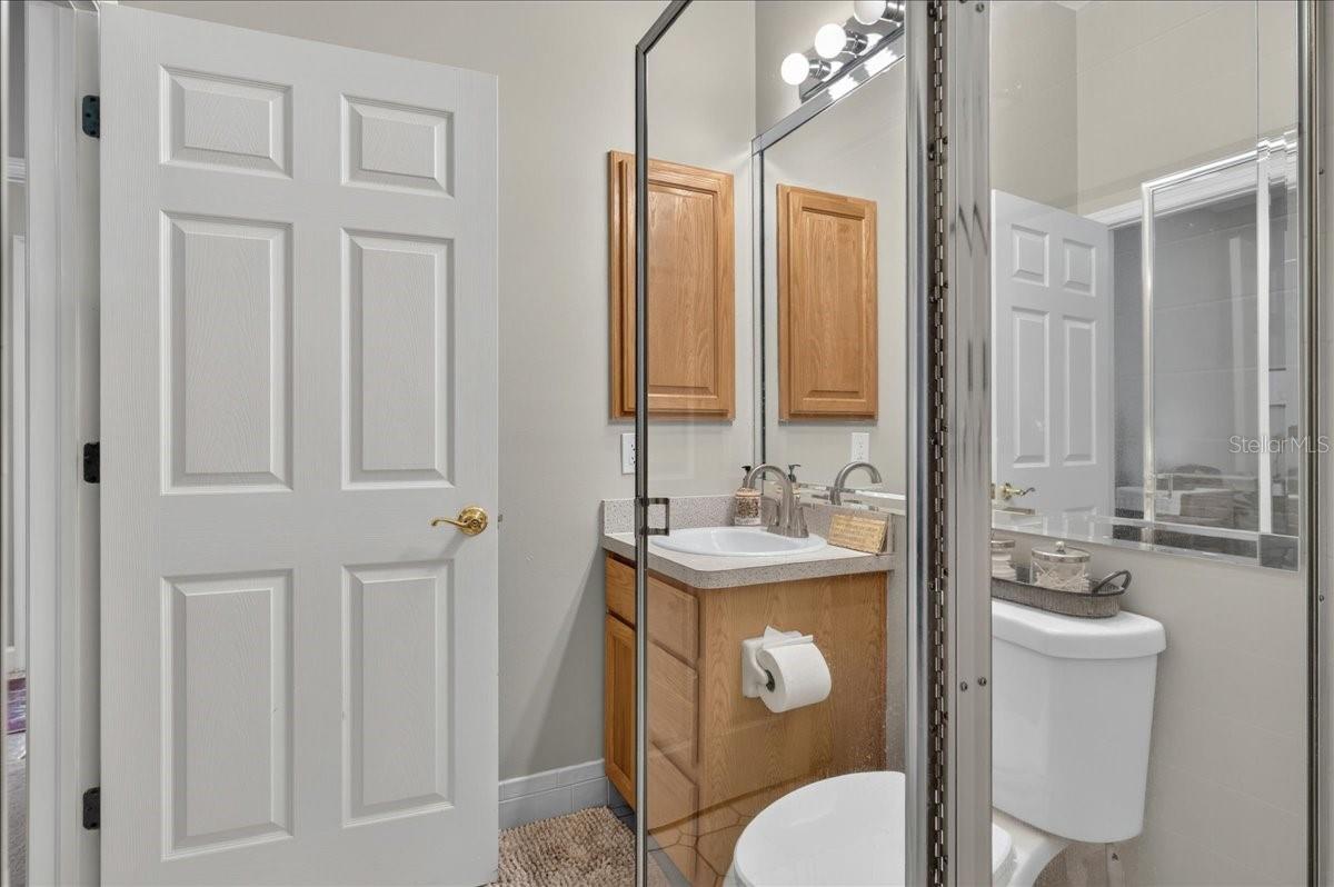 4th bedroom en-suite