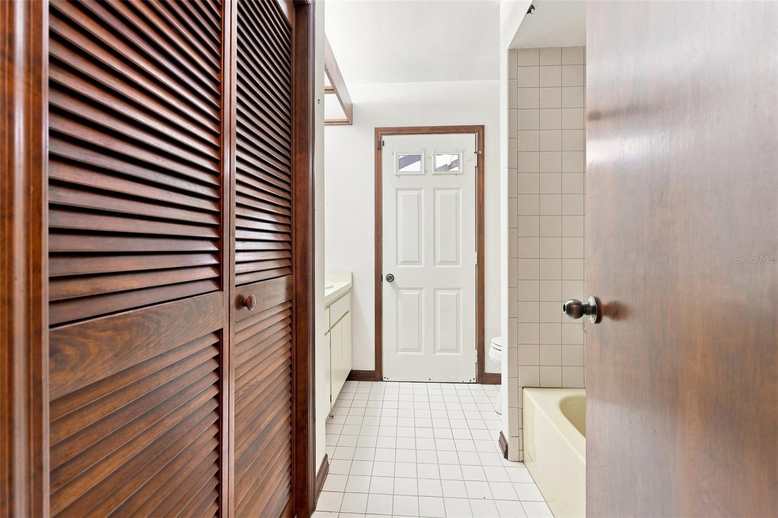 Bathroom 2