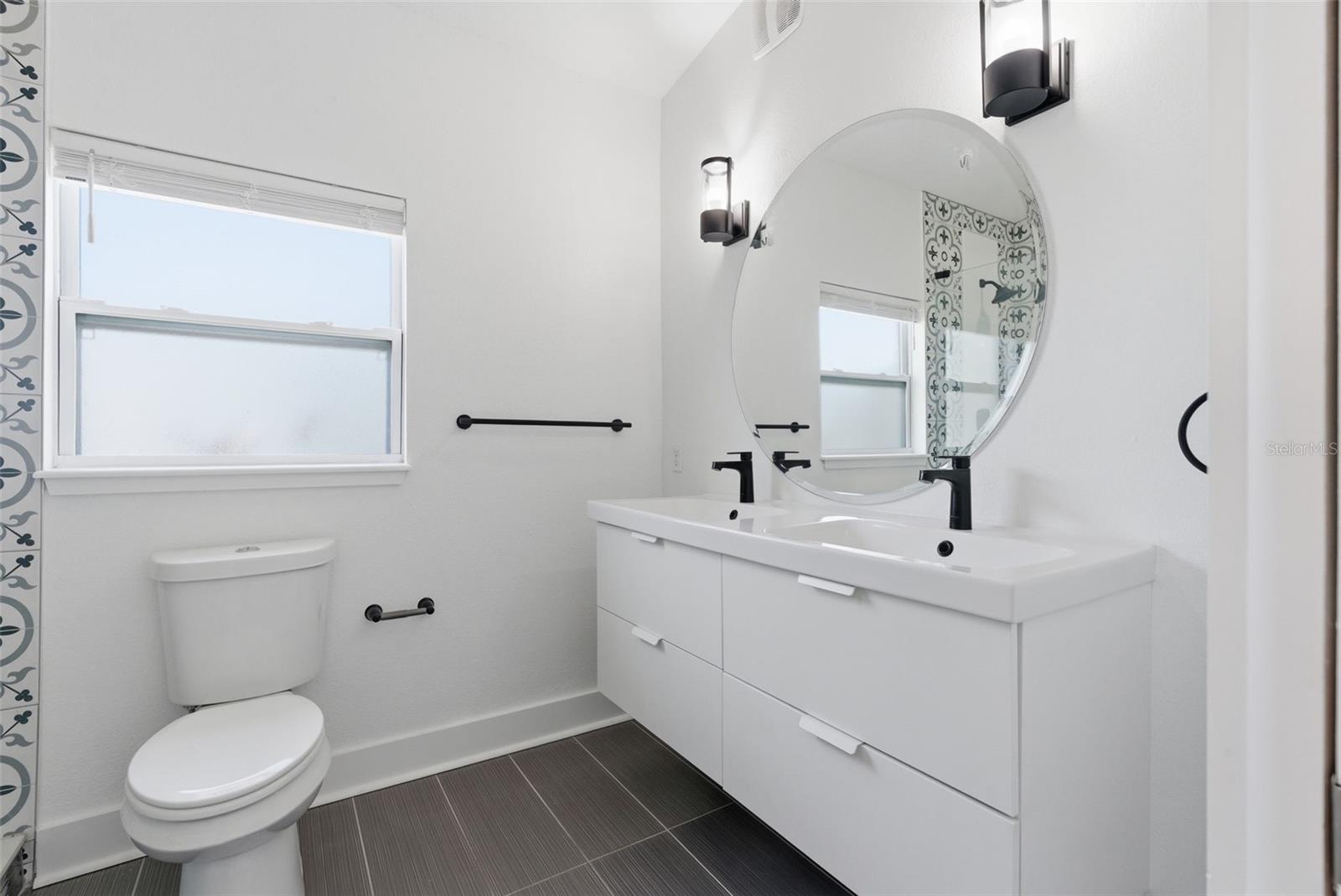 Primary Ensuite bath