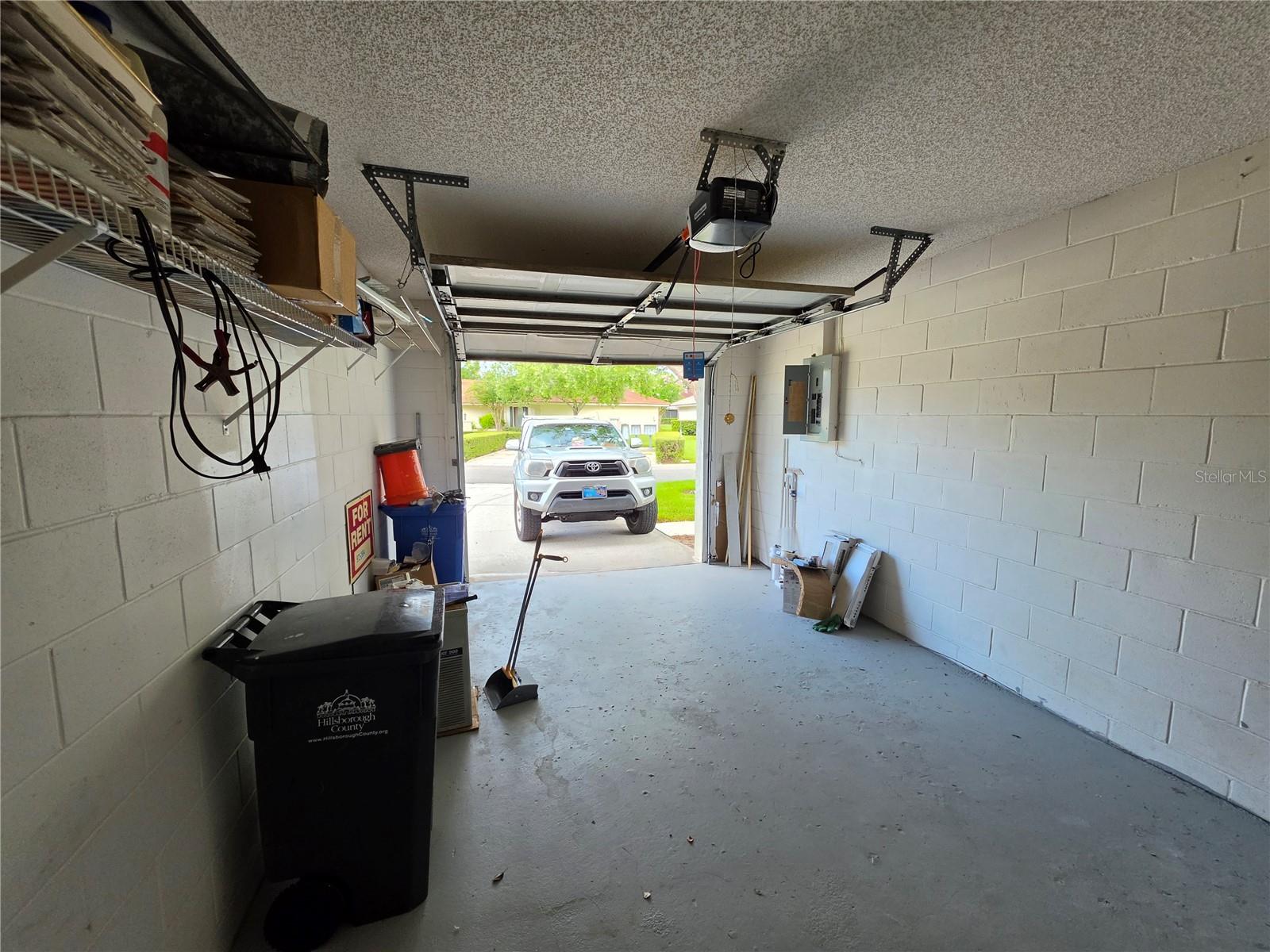 garage
