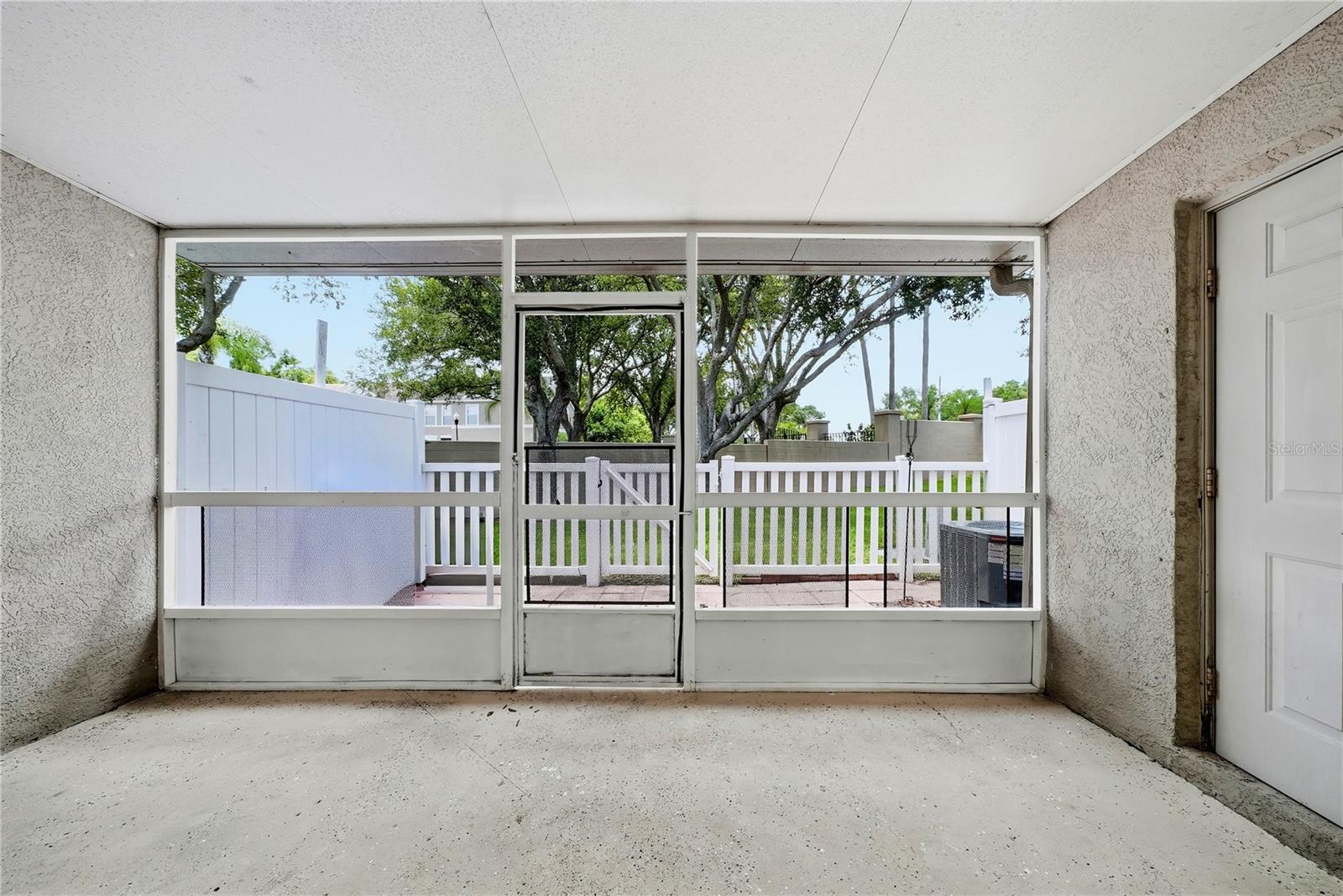 Lanai Patio
