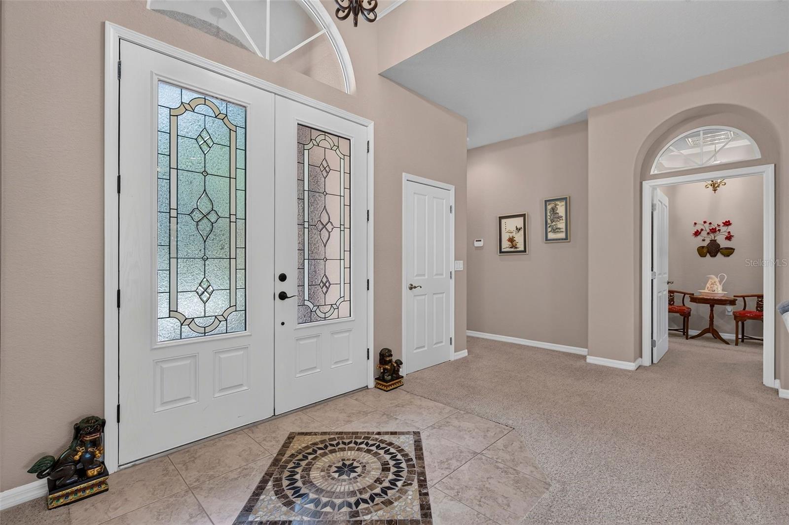 Foyer- Welcome IN!
