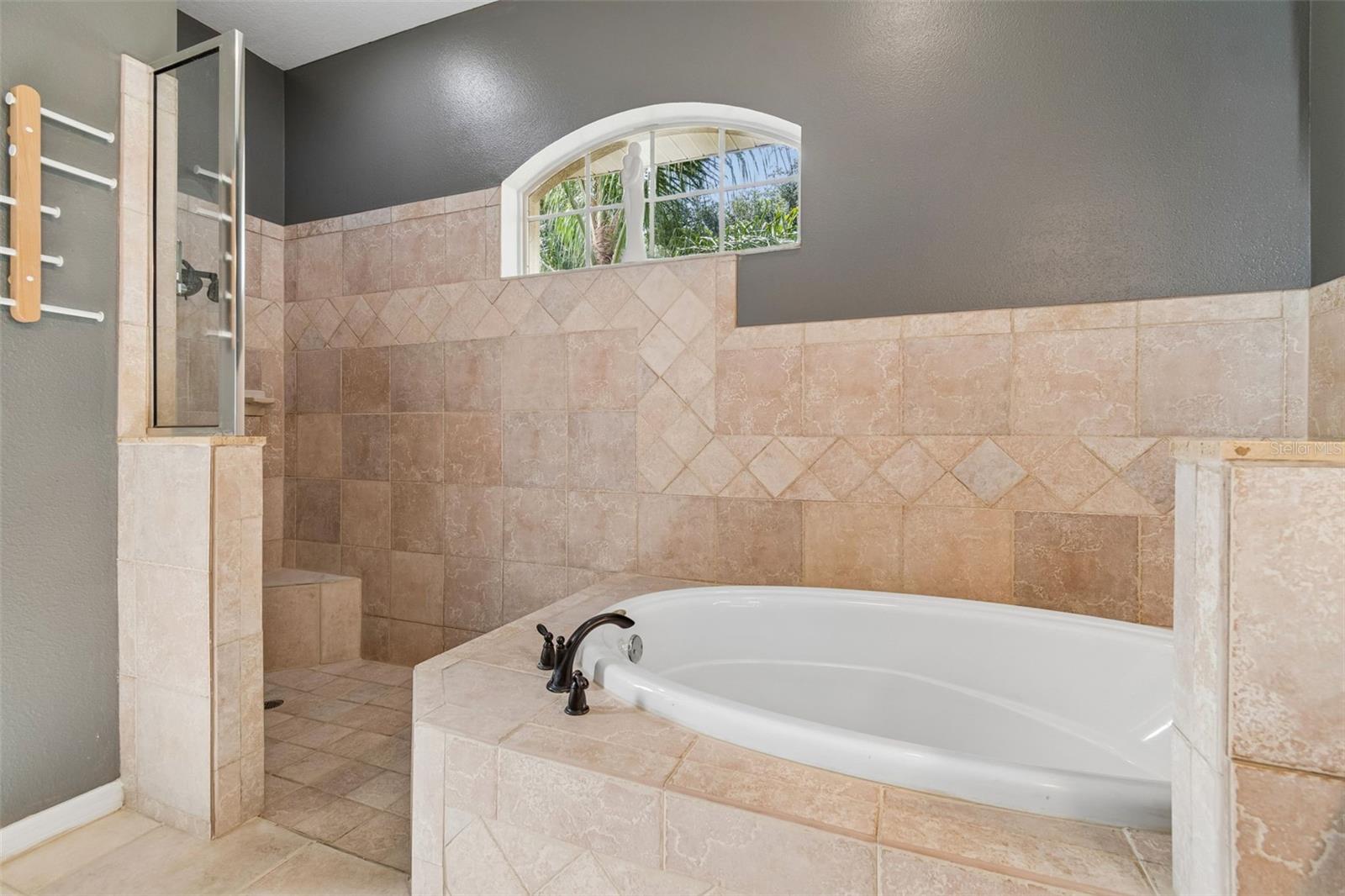 Large Custom Shower-No need for shower doors or a curtain