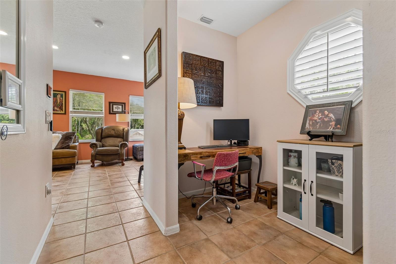 2nd Floor Office/Dry Bar Area