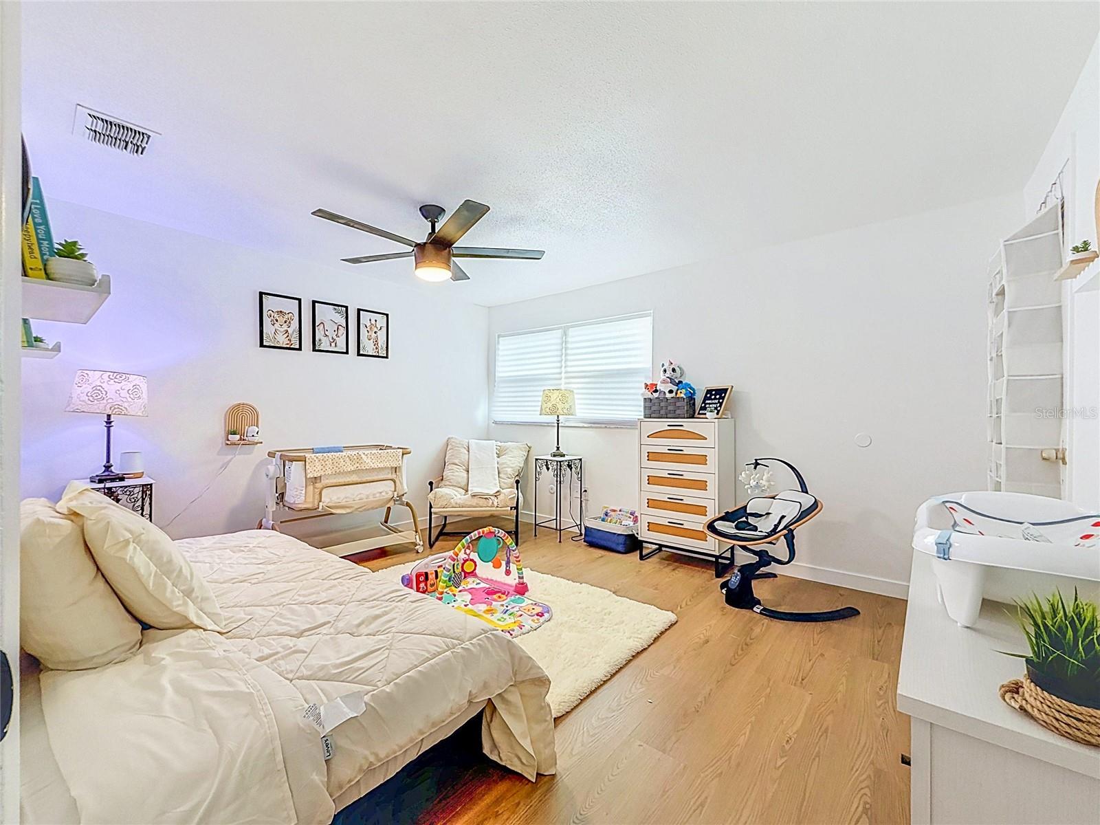 Second bedroom