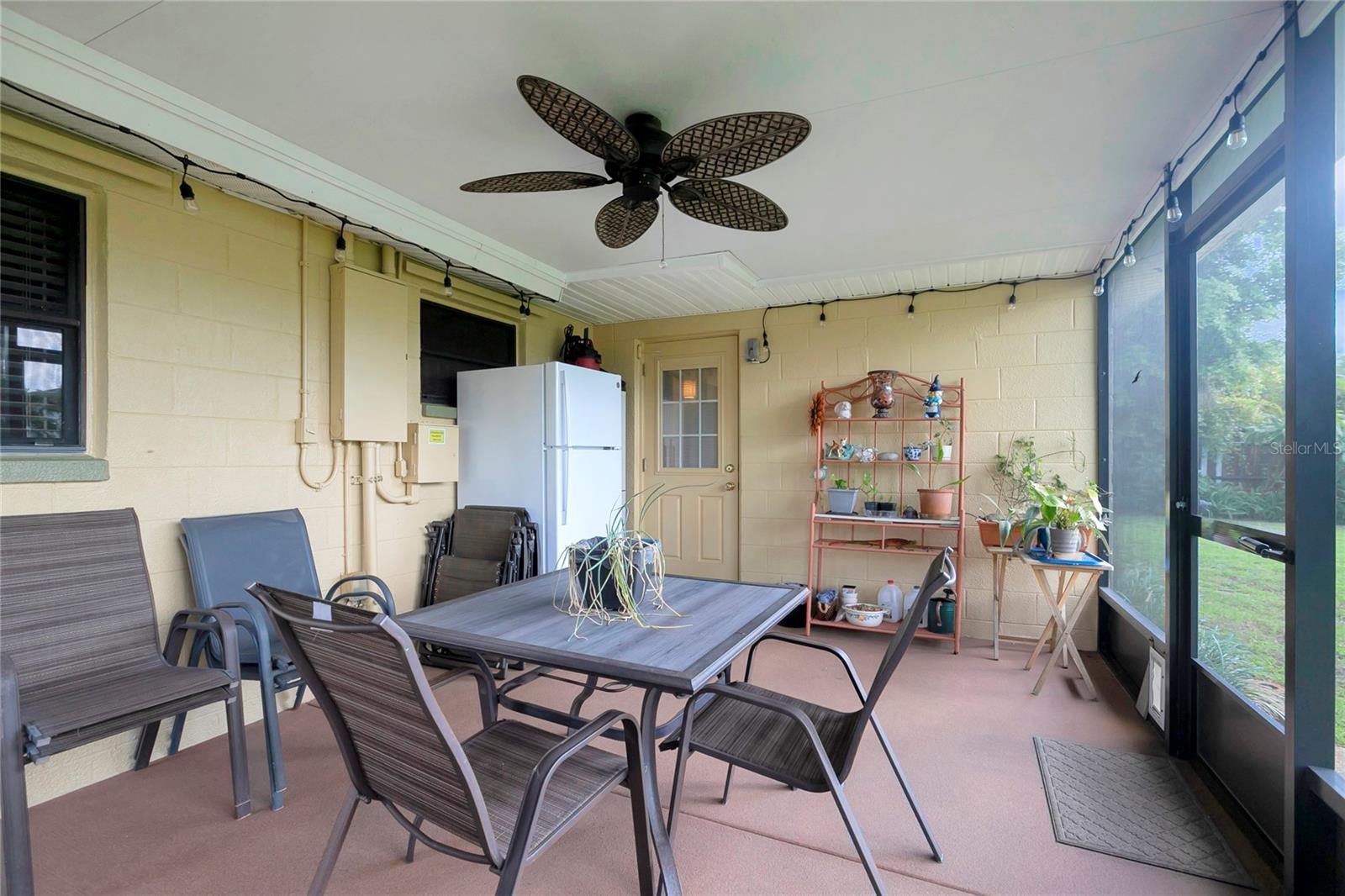 screened porch