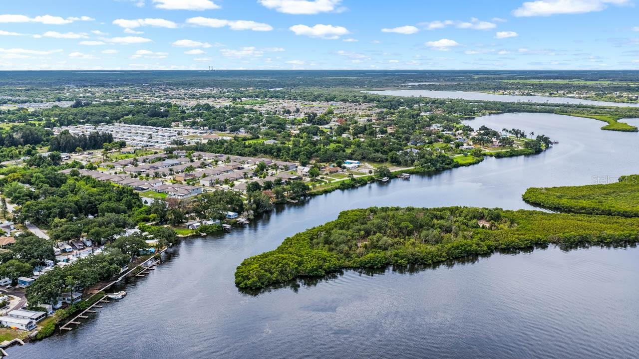 TB8528848