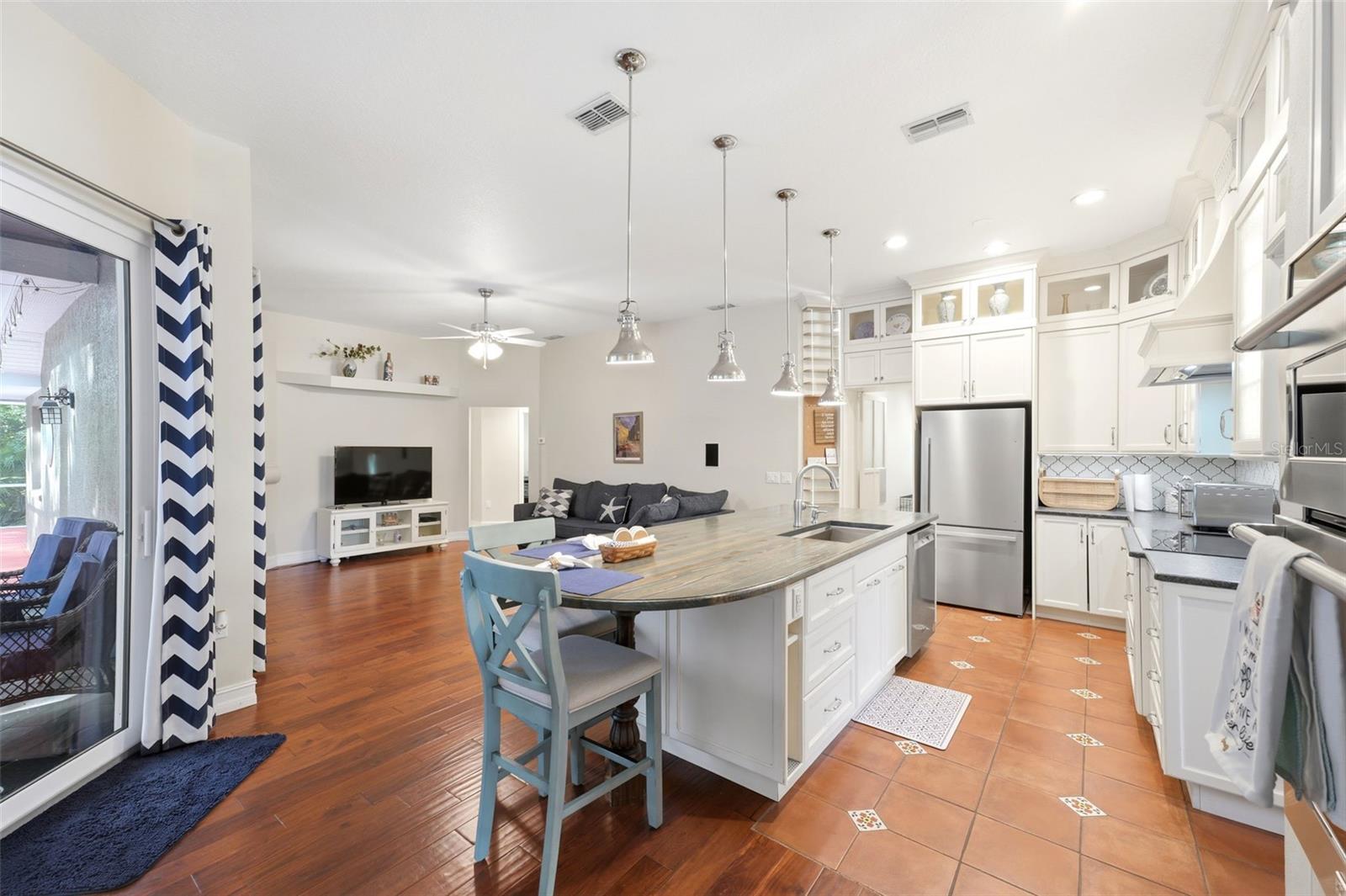 Kitchen/Family Room