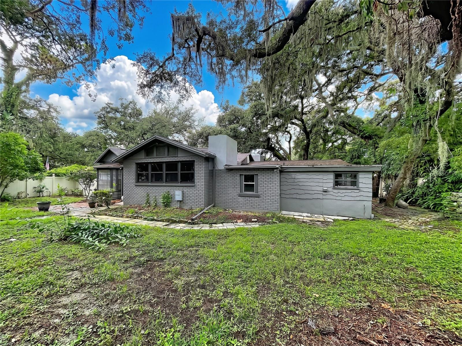 O6424853