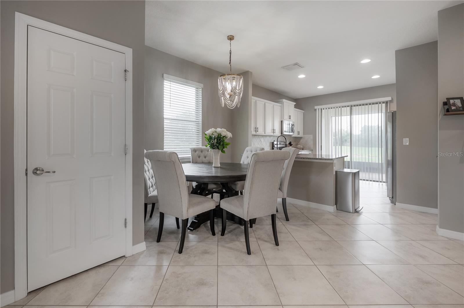 Dining nook