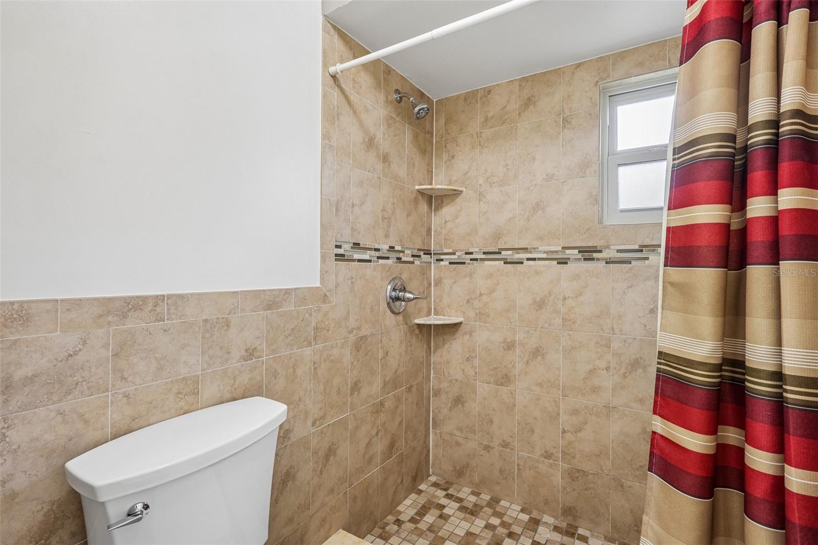 Primary en suite