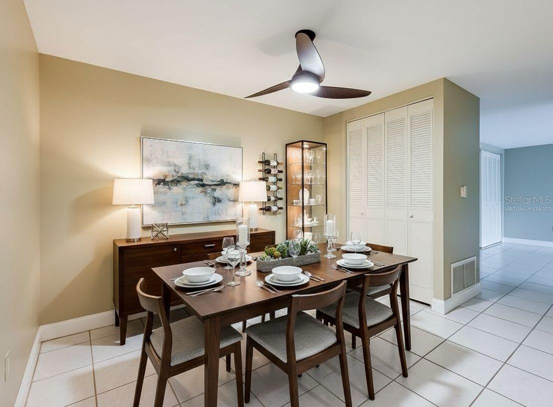 Virtually Staged -Dining Area