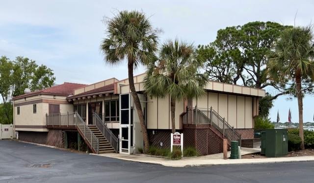 Cove Club