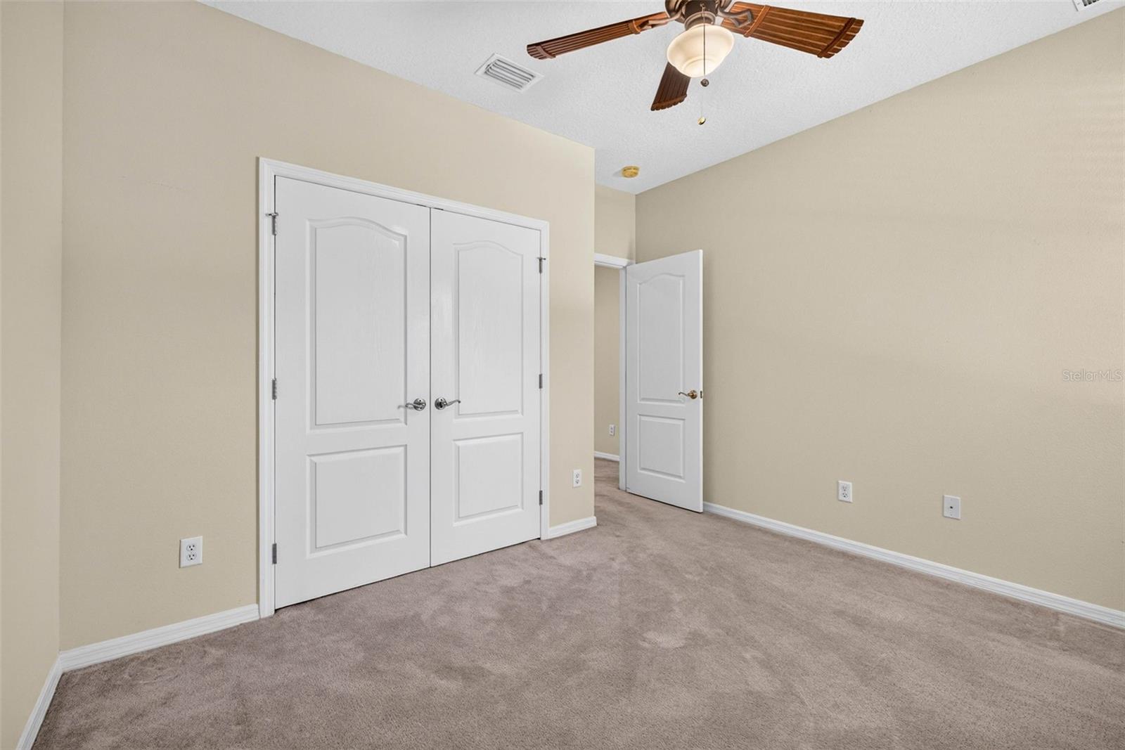 Secondary bedroom
