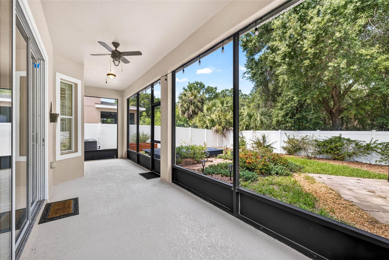 Screened/covered lanai