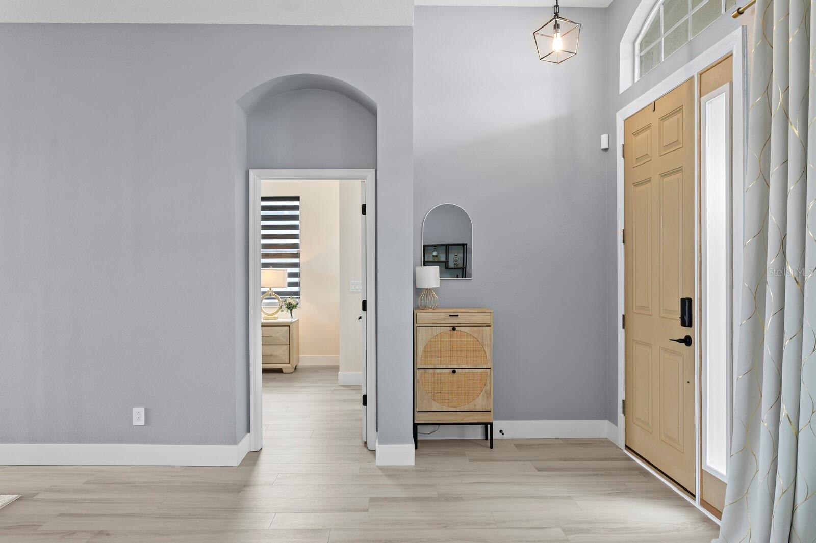 10ft ceilings throughout the home