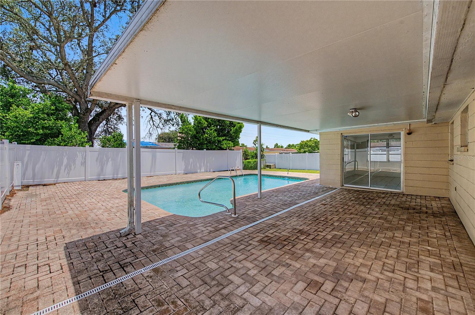 Pool & Covered Patio with Paver Deck - 9830 Rainbow Lane