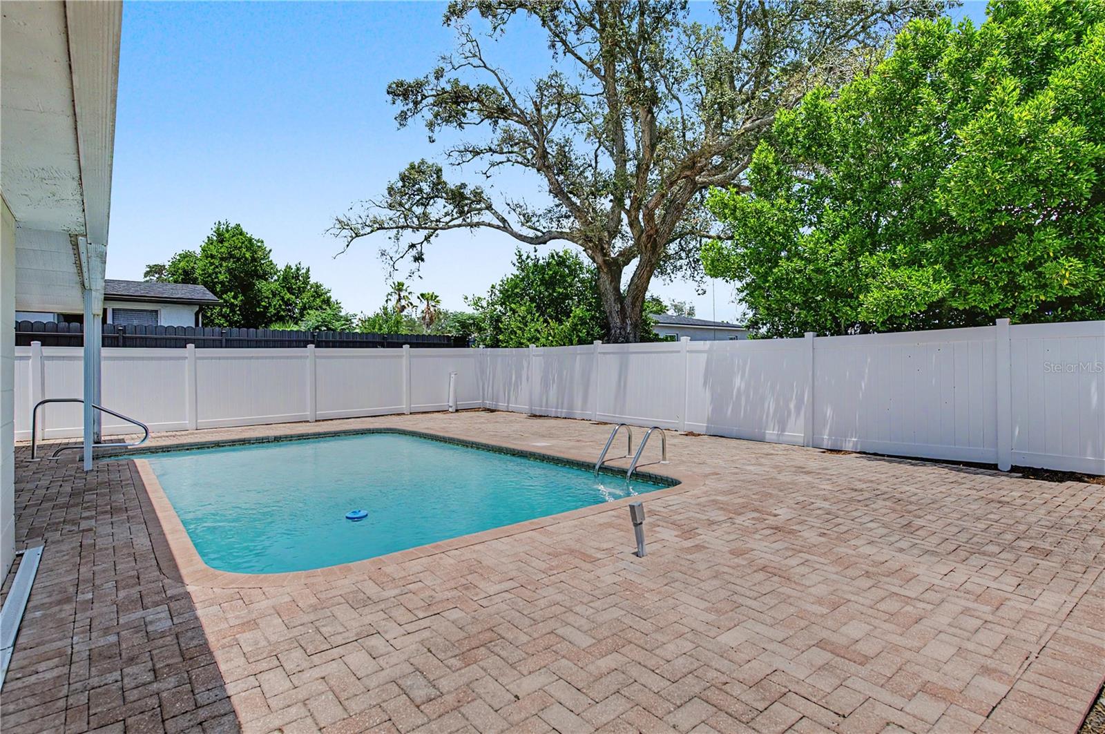 Pool & Large Paver Deck - 9830 Rainbow Lane