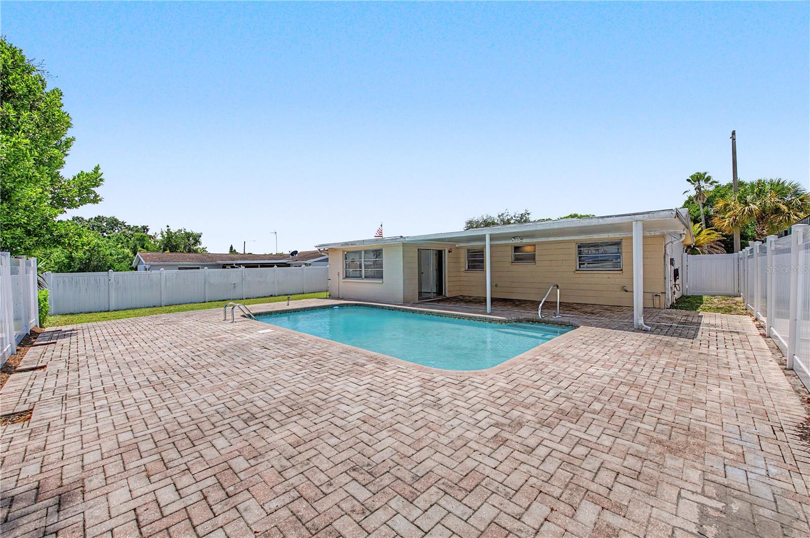 Pool & Large Paver Deck - 9830 Rainbow Lane