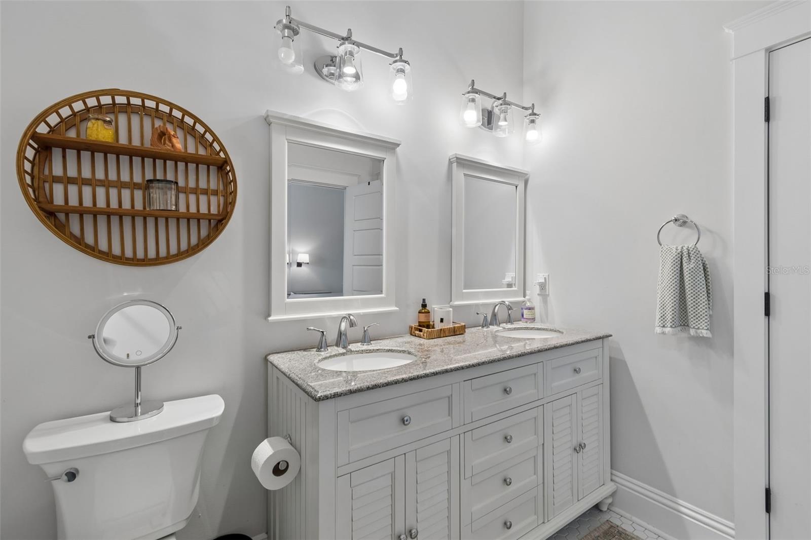 Primary Bathroom - 212 W Hilda St