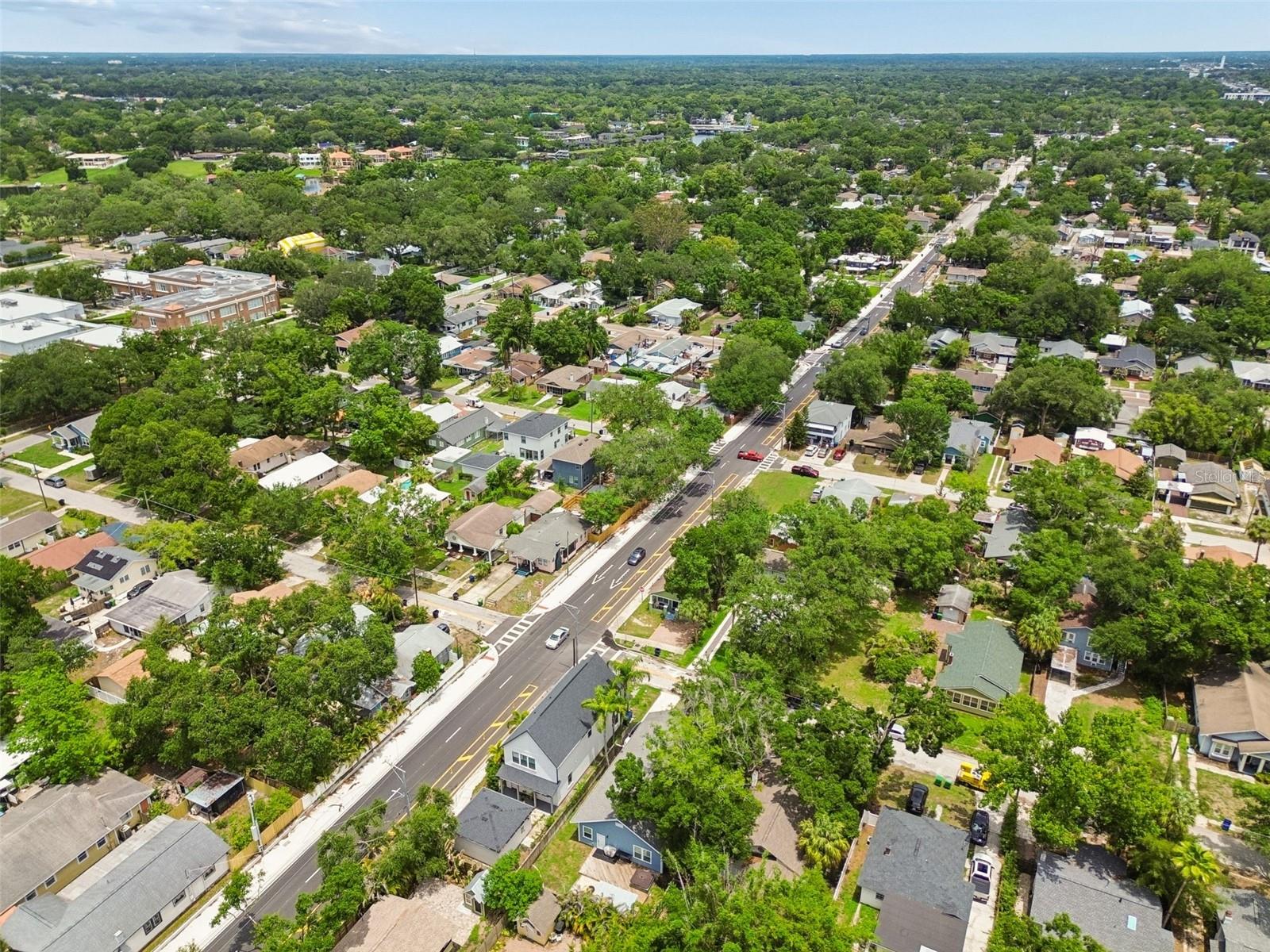 Hillsborough River - 212 W Hilda St