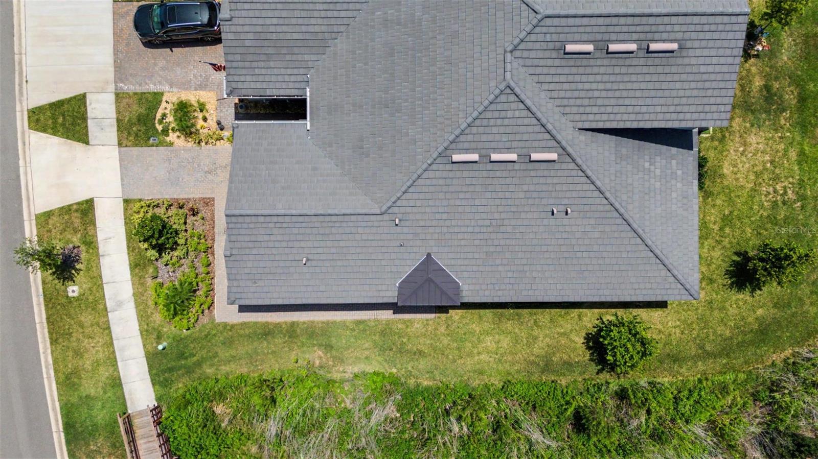 Roof aerial