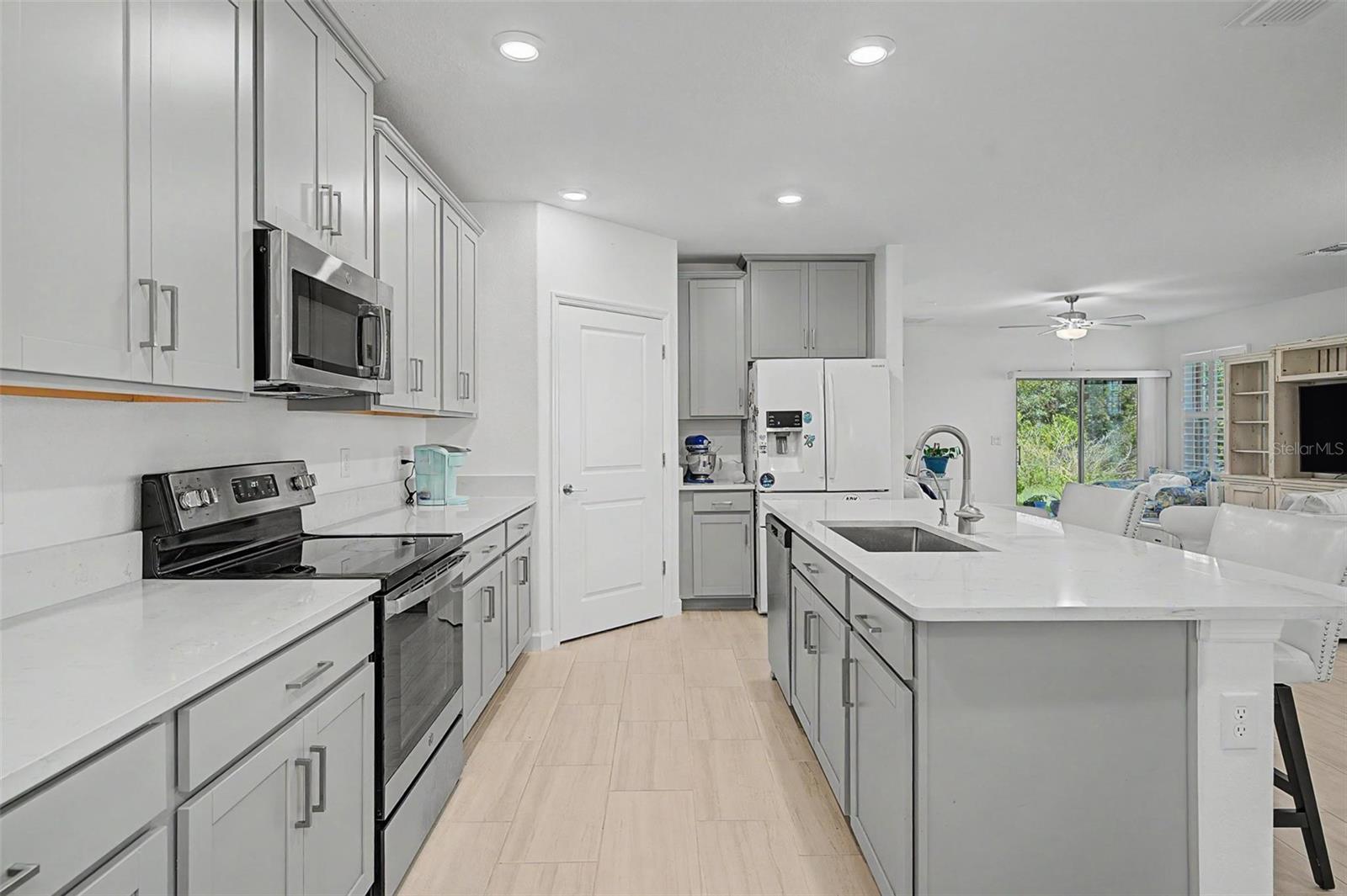 Tons of counter space