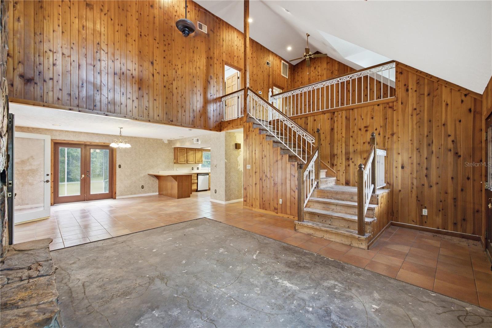 Staircase upon entry