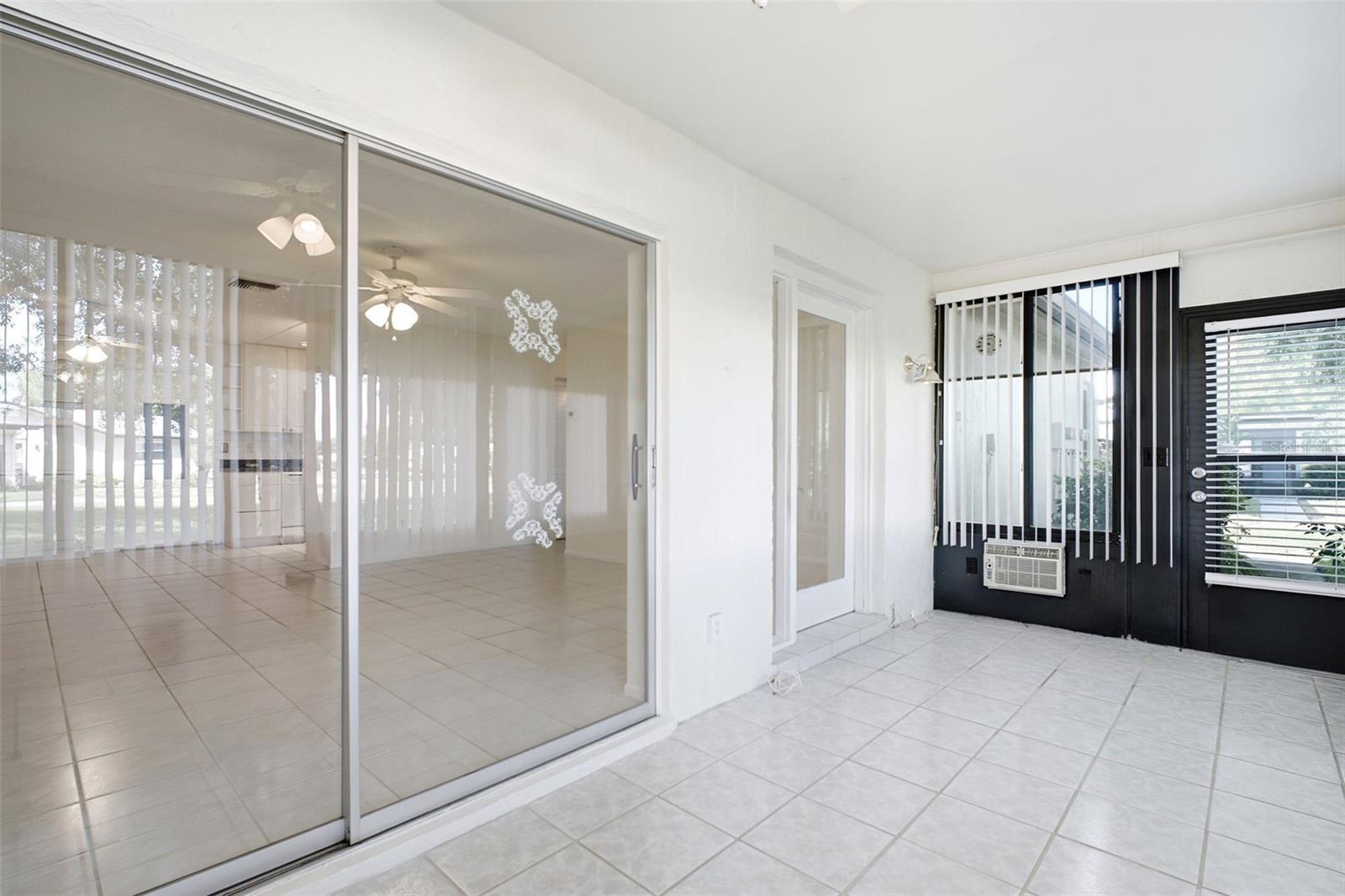 Freshly painted interior and light & bright spaces~