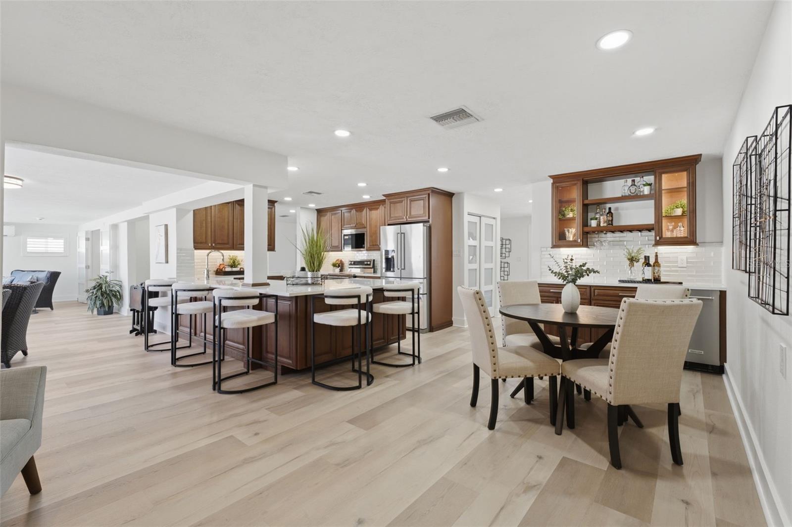 Eating Space in/next to Kitchen