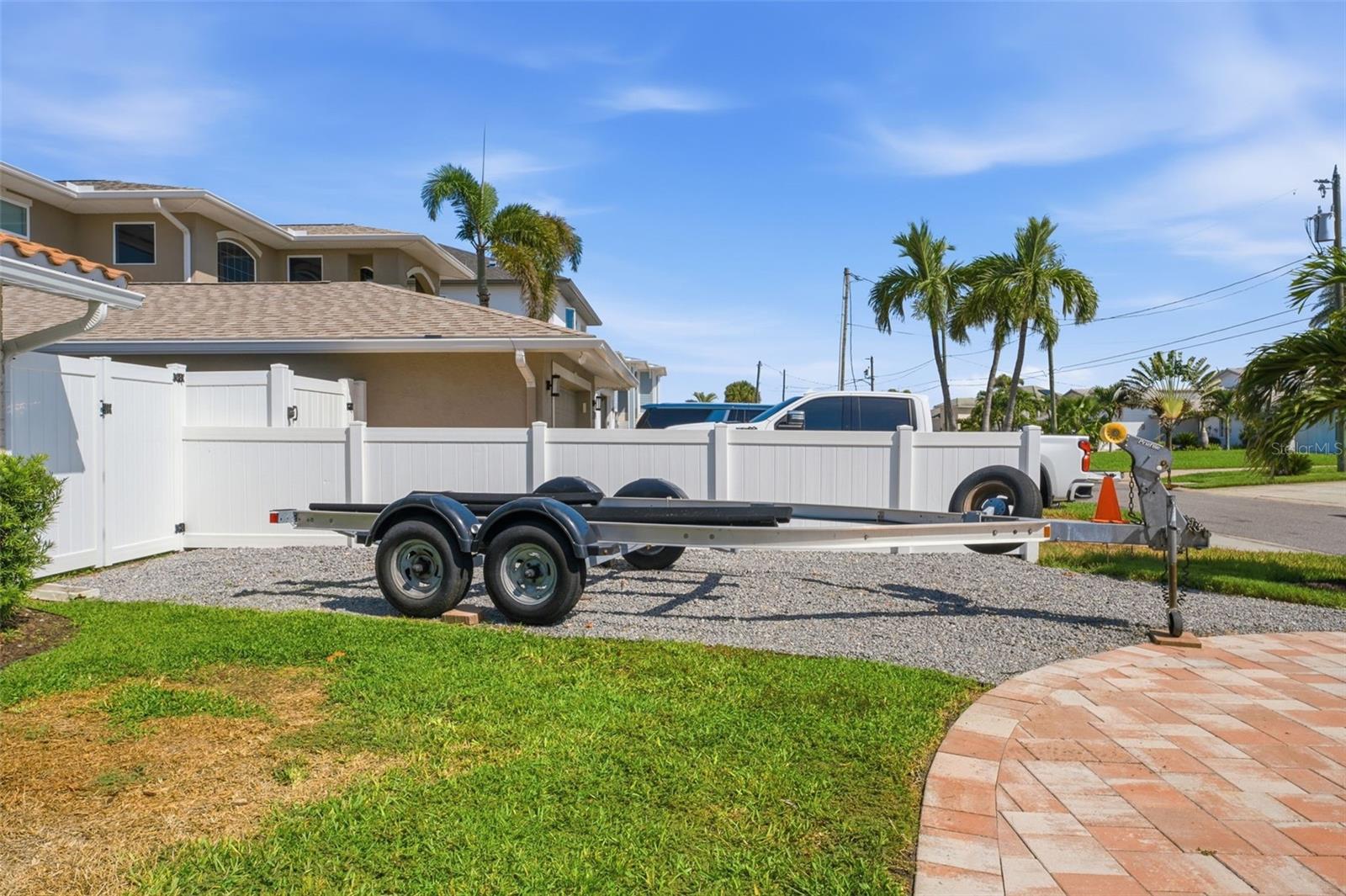 Extra space for boat trailer or RV