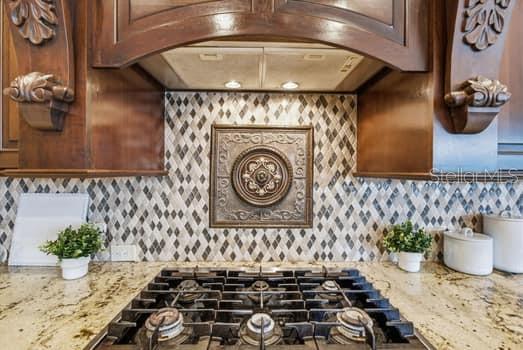 6 burner gas cooktop