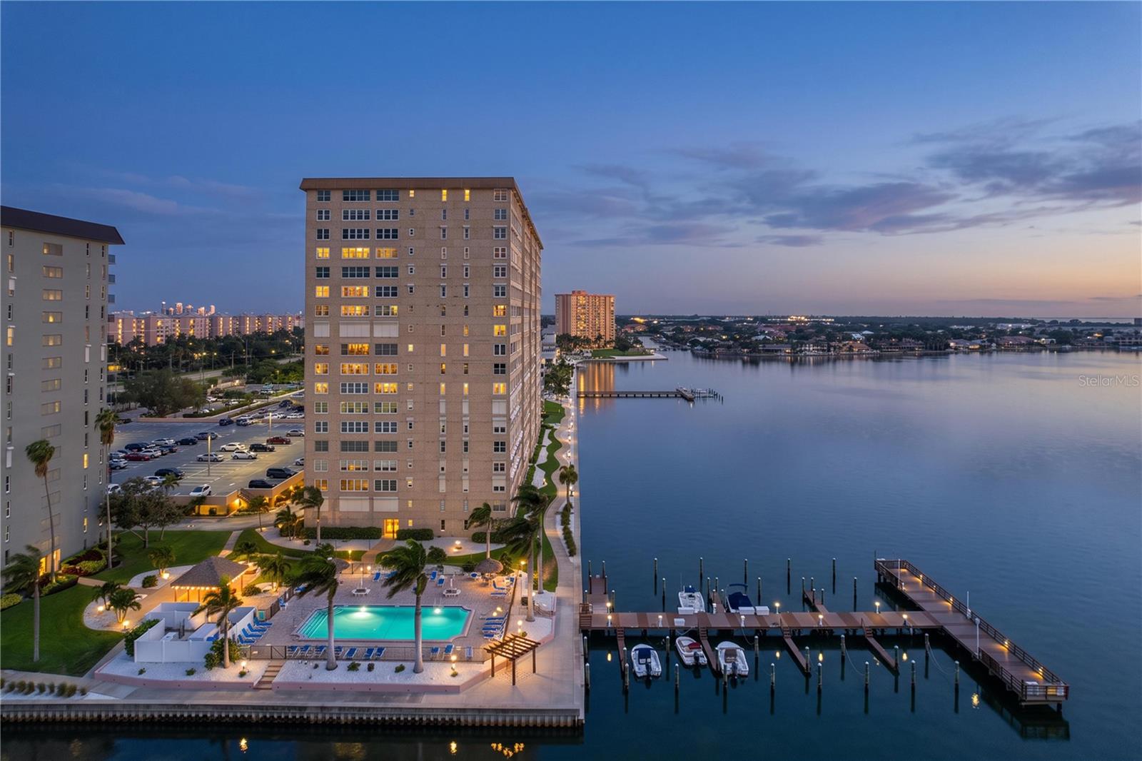 Enjoy days at the waterfront pool or on one of the community docks.  Park your boat or rent a slip.