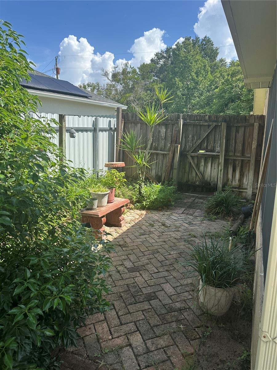 W7887697
