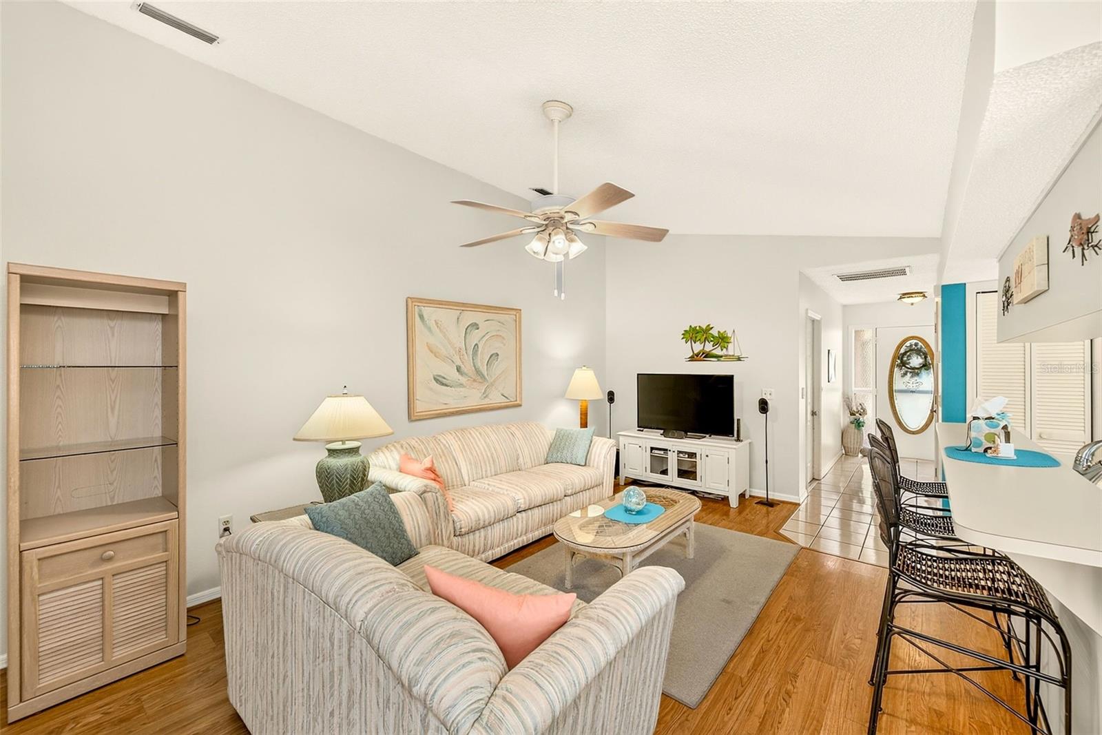 2nd view of family room