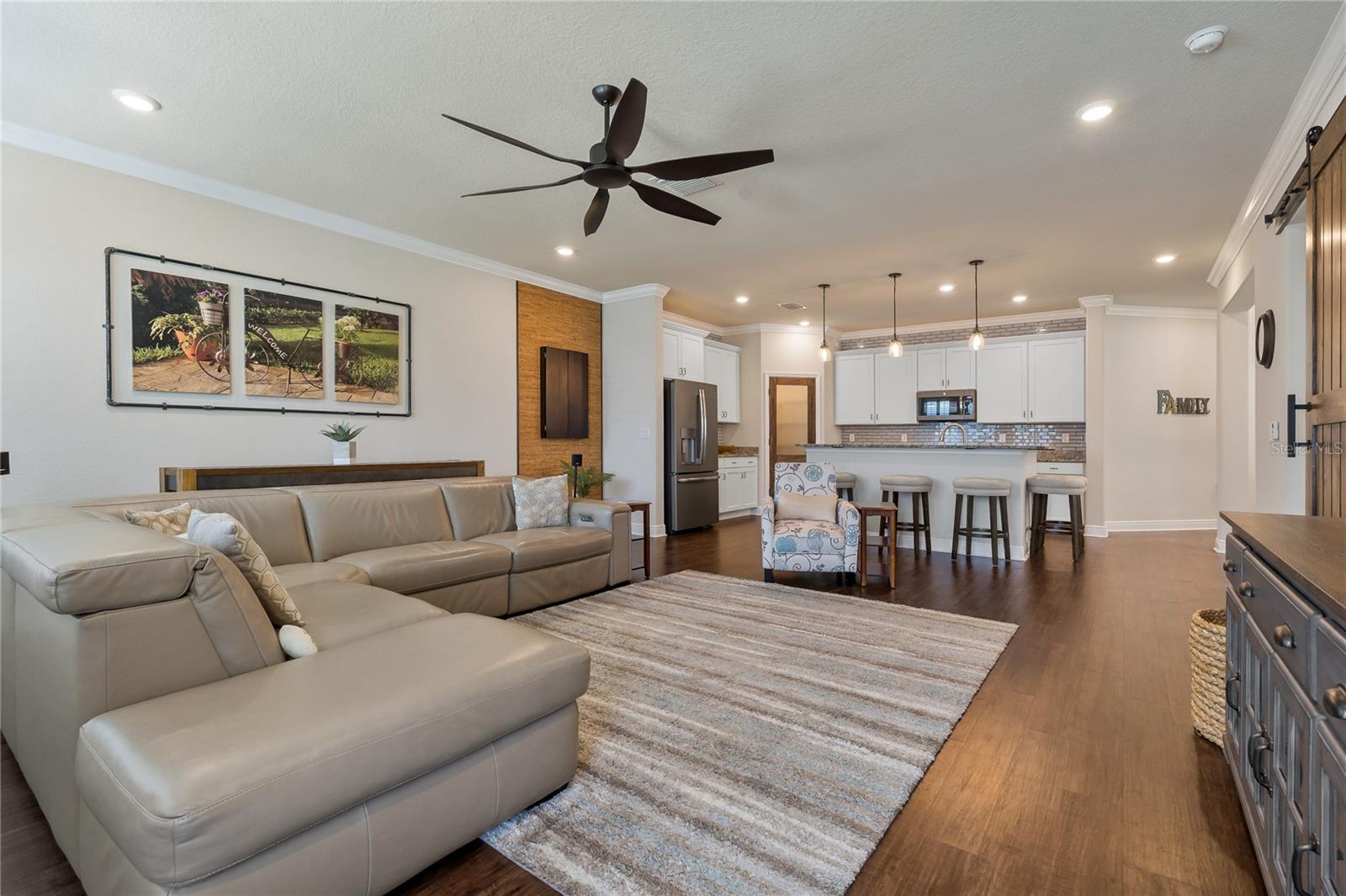 Smart and functional floor plan with High Ceilings!