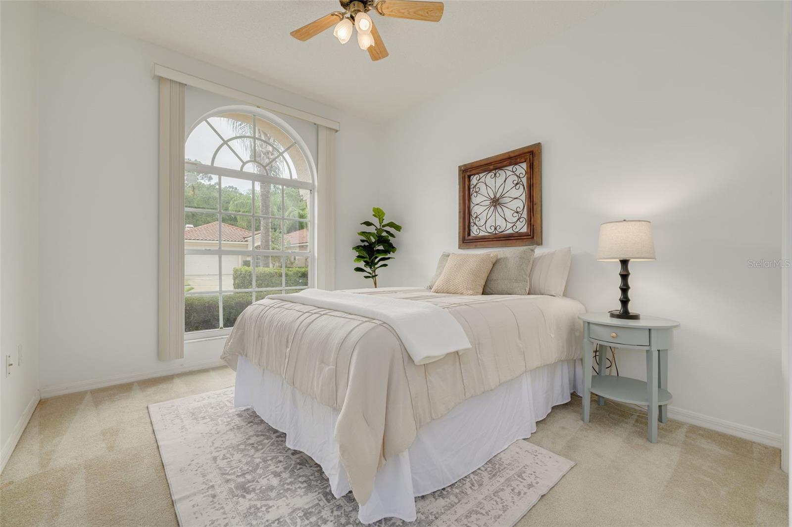 Guest bedroom 1