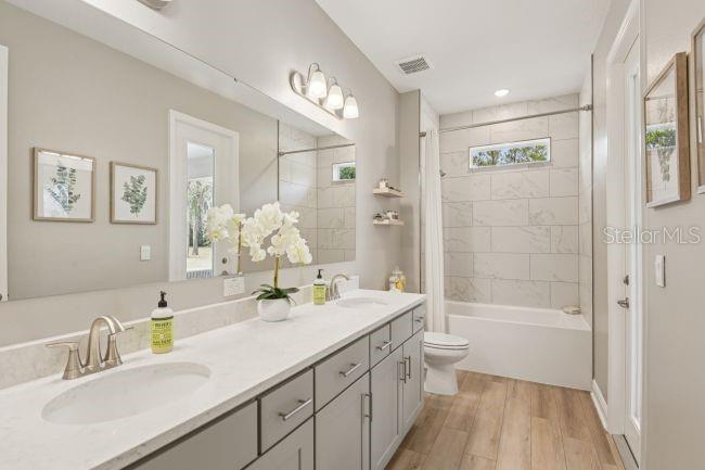Model home - actual features may vary.