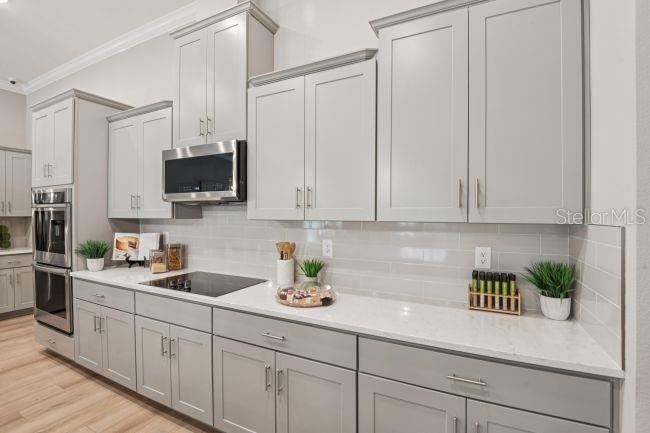 Model home - actual features may vary.