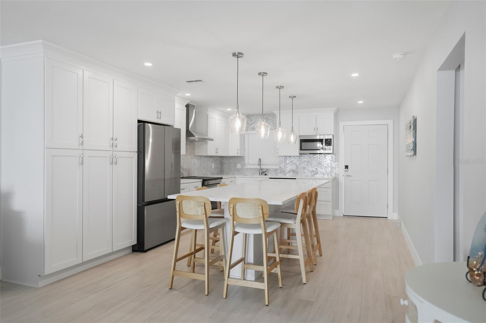 Custom kitchen & 11 foot quartz island