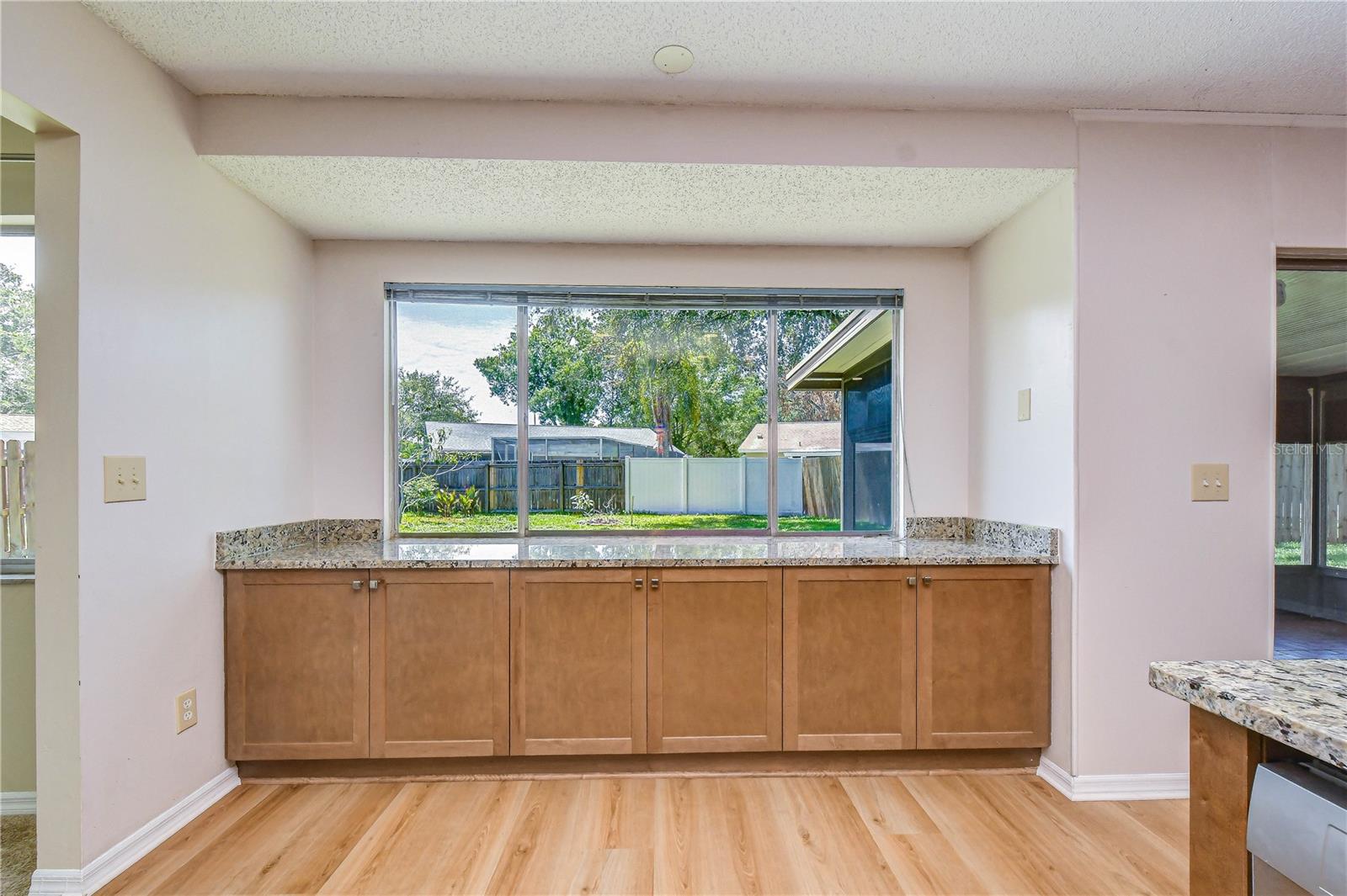 Built in Buffet