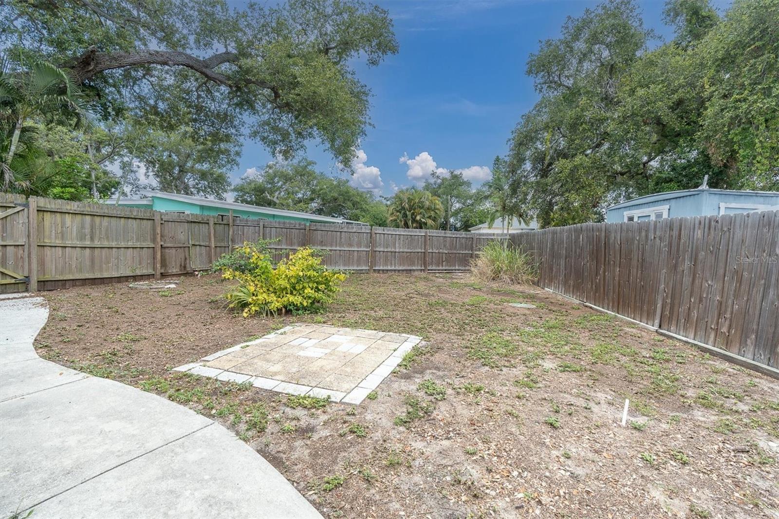 Spacious yard