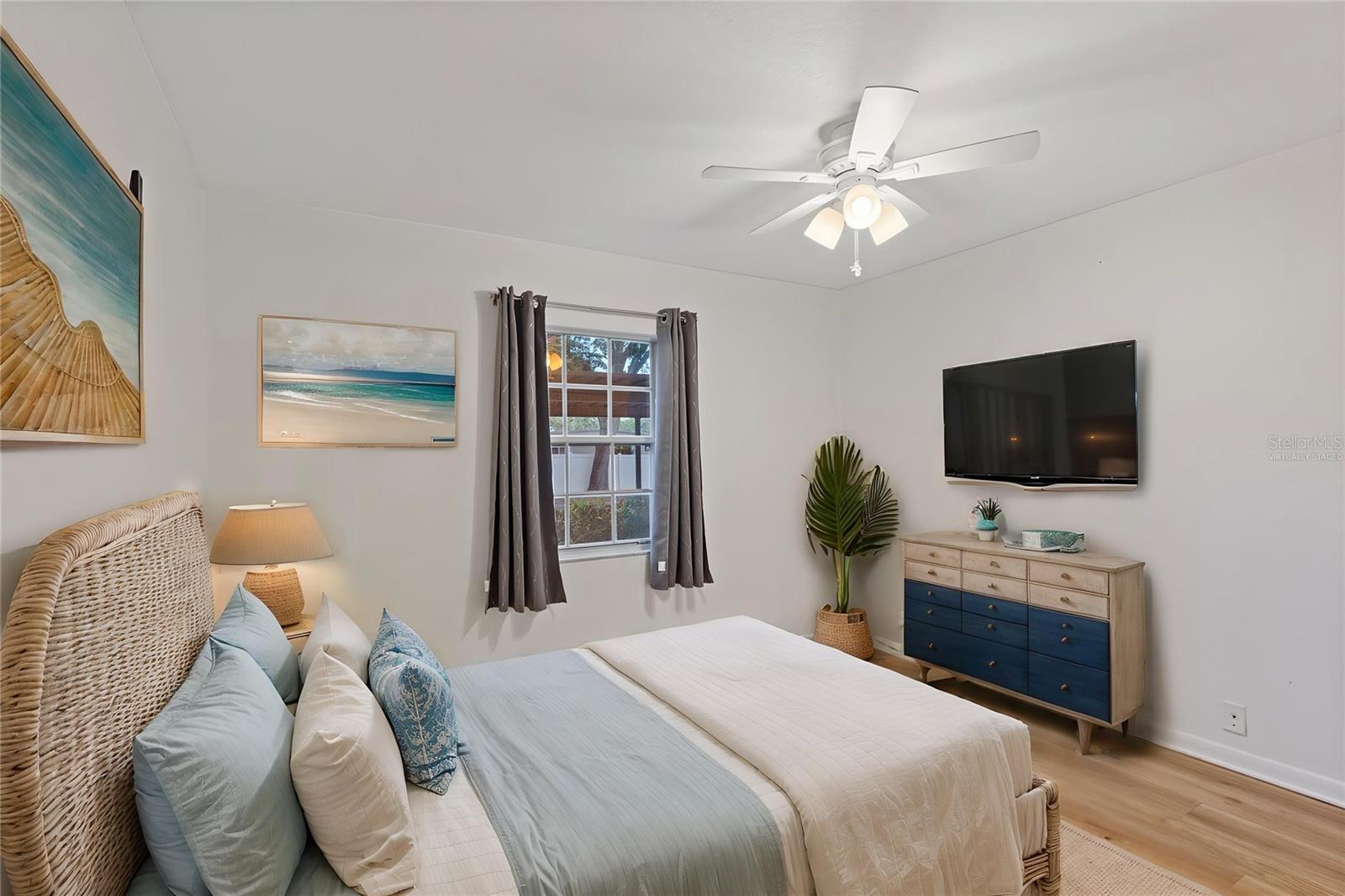 Virtually staged second bedroom
