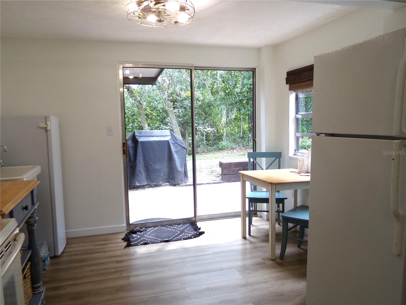First Floor Kitchenet with Dining table
