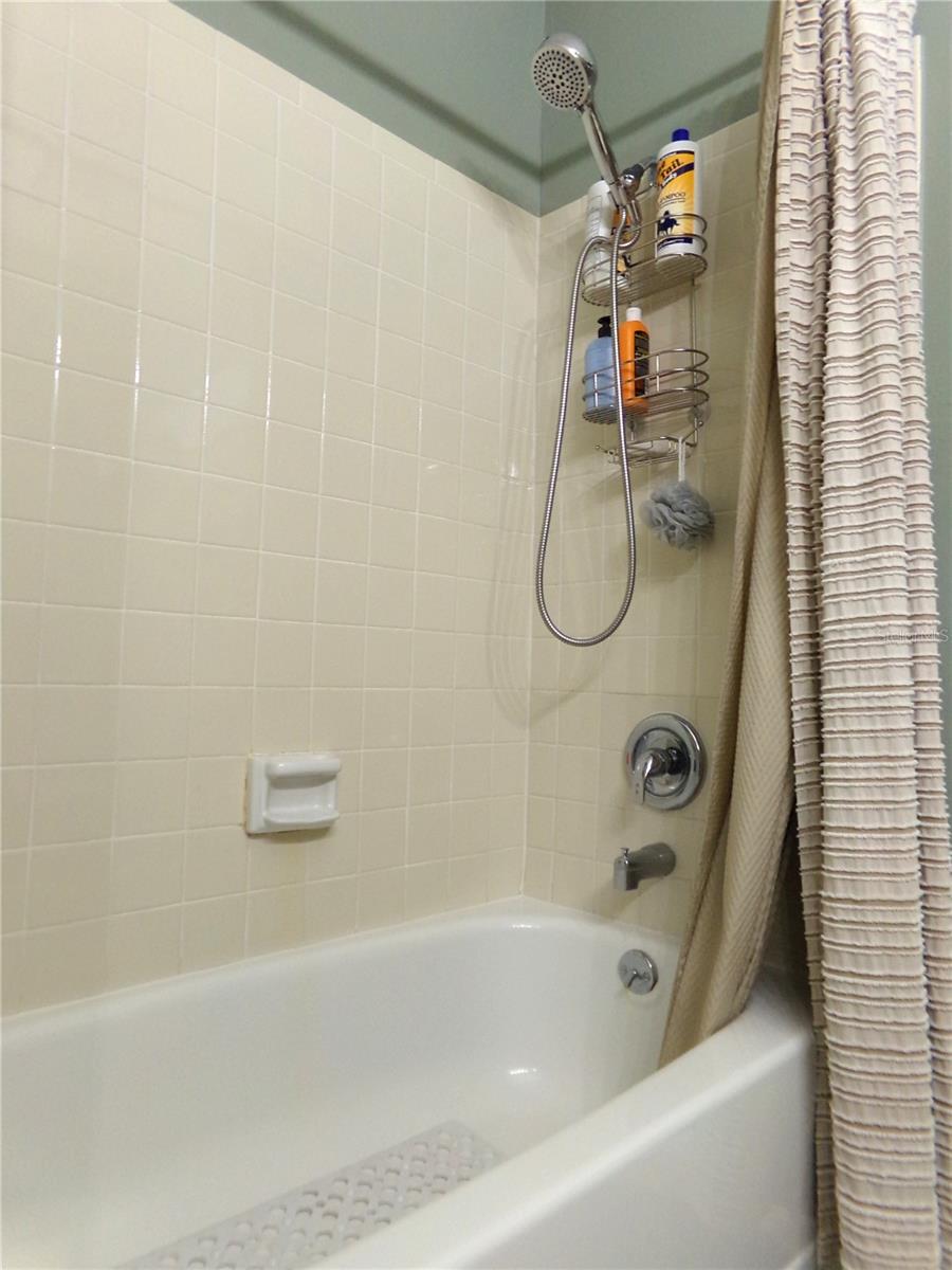 Second Floor Bathroom Tub/Shower